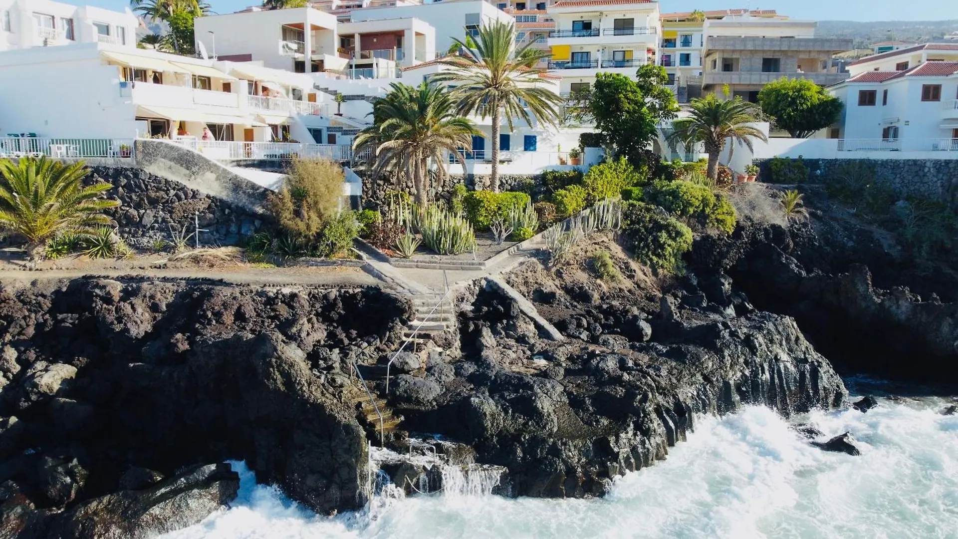 Punta N 6 - Vivienda Vacacional Puerto de Santiago  0*, Puerto de Santiago (Tenerife) Spain
